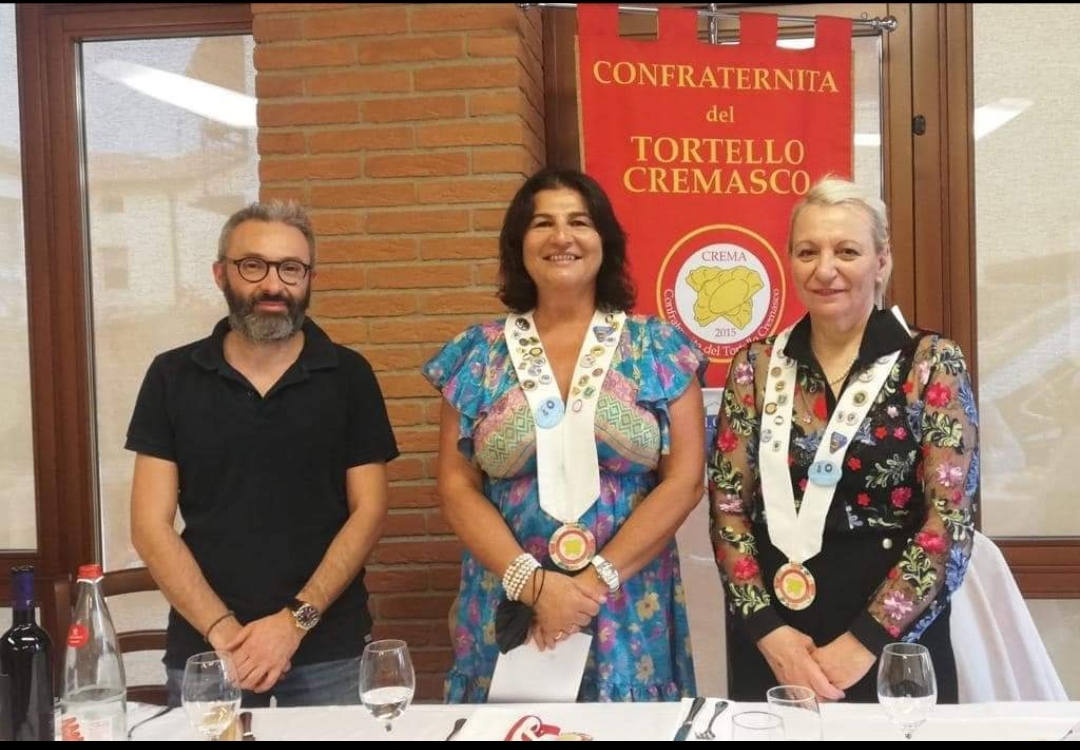 Damiano Cattaneo, sindaco di Capralba con Farinate: Borghi degli Eretici Tortelli, celebra l’originale Tortello Cremasco con la Confraternita