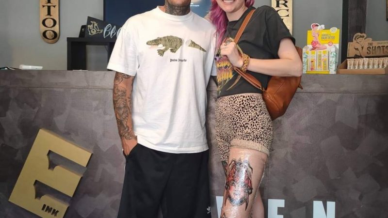 Clamoroso a Crema: il Tattourist, ideato dal Maestro Tatuatore Gian Regazzetti funziona e arrivano, per frasi tatuare, appassionati da tutto il mondo, USA compresi