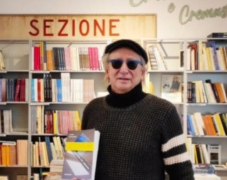 Sabato prossimo, il FotoScrittoreFumettista Arrigo Barbaglio, alla Libreria Cremasca di Crema presenterà il suo ultimo libro “Il silenzio mi fermerà”