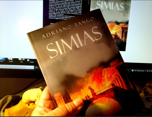 Simias: il nuovo libro del dottor Adriano Tango, tutto da leggere, recensito e suggerito dal Blog “Crema Ascolta…