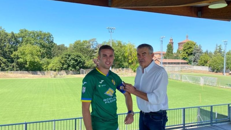 La Pergolettese è al lavoro per preparare la sua terza stagione consecutiva in serie C. Il capitano – bandiera Luca Villa resta in gialloblù