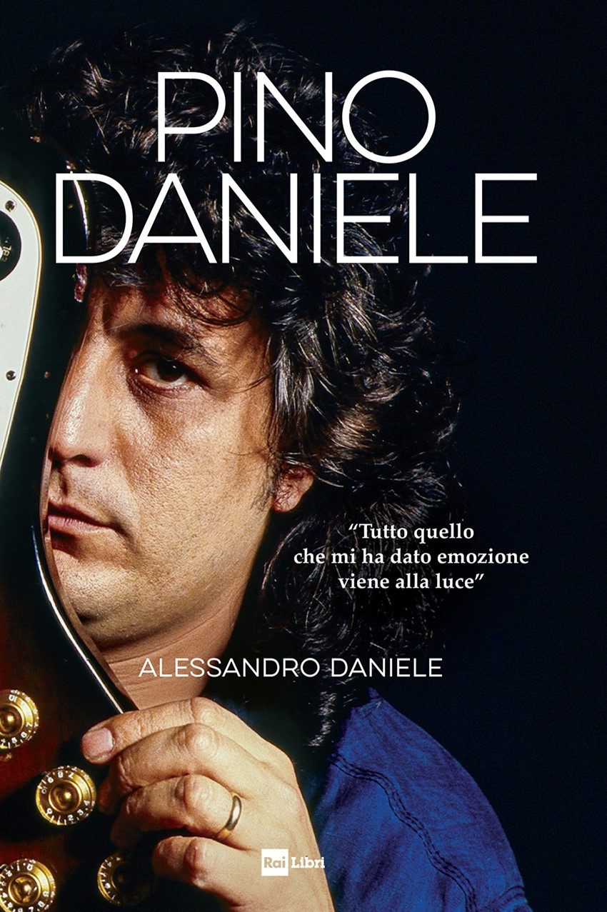 Alessandro Daniele presenta il libro sul padre Pino alla Mondadori di Milano