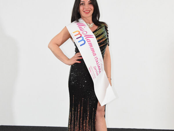 Orietta Miniello di Dovera eletta Miss Mamma Italiana Gold Sorriso a Vicenza