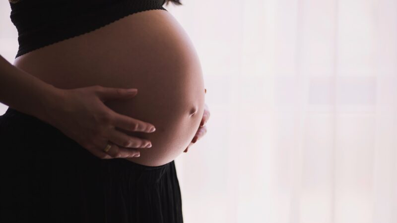Donne in dolce attesa: quali cibi mangiare e quali evitare in gravidanza