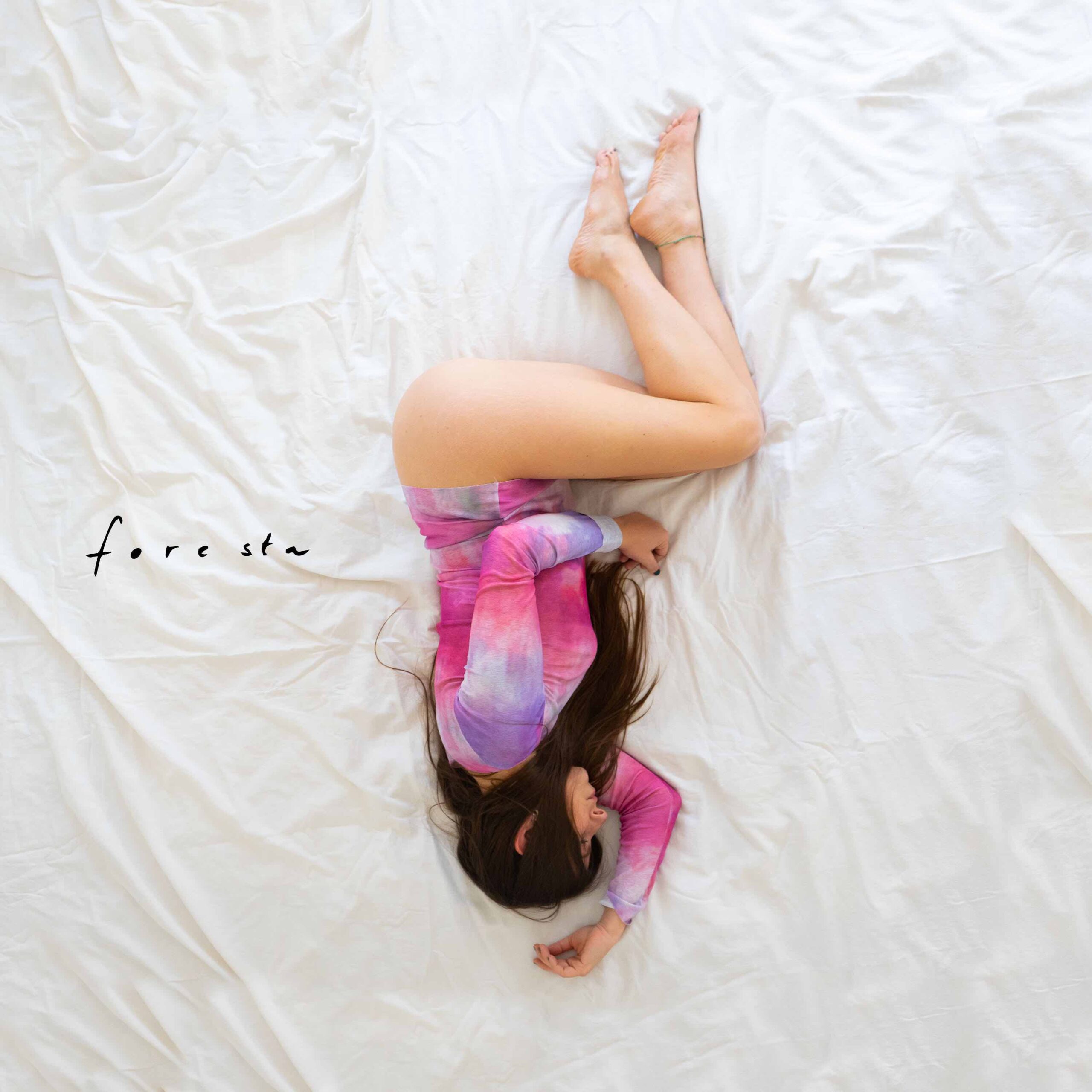 “Foresta”  è il nuovo singolo della cantautrice Anna e L’Appartamento