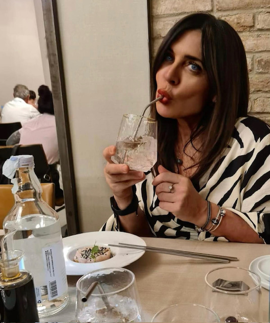 Dal ristorante Kandoo di Gianni a Cremona, Alexa Kexa Kuhne lancia: “Gin Tonic giapponese e Sushi”
