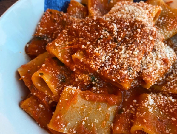 Lorenzo Biagiarelli da Cremona, Social Chef: “Fare la pasta al pomodoro buona è una c….a”