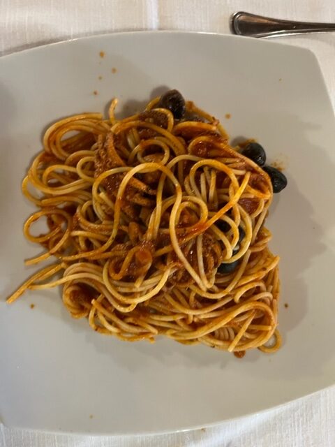 Gli ‘Spaghetti alla Luciana” del RistoPizzeria Bucalì di Montodine? Patrimonio dell’umanità tutto da gustare…