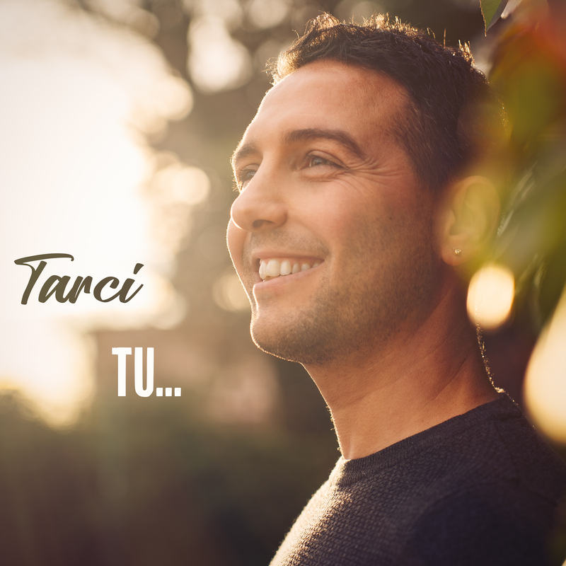 Tarci, cantautore siciliano d’adozione toscana, debutta nei digital store con “Tu…”